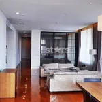 Rent 4 bedroom apartment of 370 m² in Bangkok