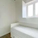 Rent 2 bedroom apartment in lisbon