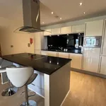 Rent 2 bedroom flat in South East England