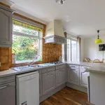 Rent 7 bedroom house in South East England