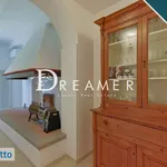 Rent 6 bedroom apartment of 150 m² in Florence