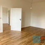 Pronajměte si 2 ložnic/e byt o rozloze 54 m² v Praha