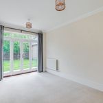 Rent 5 bedroom house in East Of England
