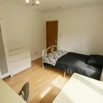 Rent 5 bedroom flat in West Midlands