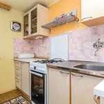 Pronajměte si 2 ložnic/e byt o rozloze 70 m² v kosor