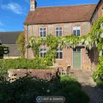 Rent 9 bedroom house in South East England