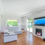 Rent 5 bedroom house of 320 m² in Rome