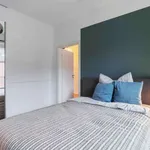 Rent a room of 107 m² in hamburg