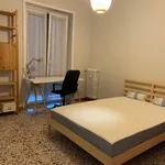 Rent 3 bedroom apartment of 66 m² in Milano