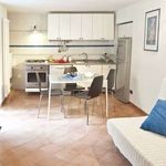 Rent 1 bedroom apartment of 45 m² in Napoli