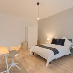 Miete 3 Schlafzimmer wohnung von 21 m² in Berlin