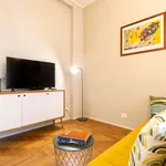 Rent 4 bedroom apartment of 75 m² in Milan