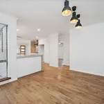 Rent 3 bedroom house in Scarborough