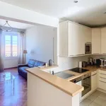 Appartement de 64 m² avec 3 chambre(s) en location à Ajaccio