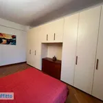 Rent 3 bedroom apartment of 85 m² in Genoa