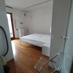 Rent 1 bedroom apartment of 100 m² in Milano