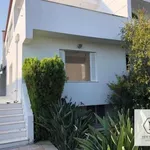 Ενοικίαση 3 υπνοδωμάτιο σπίτι από 280 m² σε Vouliagmeni Municipal Unit