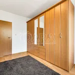 Pronajměte si 5 ložnic/e byt o rozloze 95 m² v Capital City of Prague