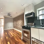 Rent 3 bedroom apartment in Manhattan