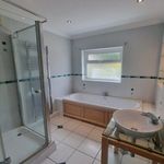 Rent 3 bedroom flat in Wales