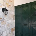 Rent 2 bedroom apartment of 210 m² in Stamata