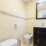 Rent 1 bedroom apartment of 50 m² in Málaga