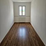 Individuelle und moderne Familienwohnung mit groÃem Balkon unterm Dach!