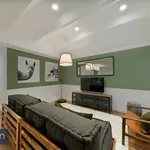 Rent 3 bedroom apartment in Barcelona