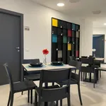 Rent 5 bedroom apartment in Milan