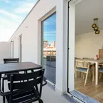 Rent 3 bedroom apartment of 122 m² in lisbon