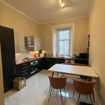 Rent 4 bedroom flat in Scotland