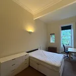 Rent 5 bedroom apartment in Scotland