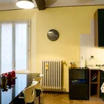 Rent 1 bedroom apartment of 65 m² in bologna