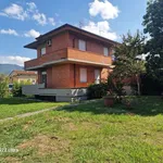 Rent 6 bedroom house of 160 m² in Montignoso