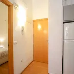 Rent 1 bedroom apartment of 45 m² in valencia