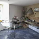 Rent 2 bedroom apartment of 60 m² in Naples