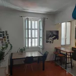 Appartement de 540 m² avec 2 chambre(s) en location à Marseille