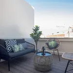 Rent 5 bedroom apartment of 55 m² in Barcelona