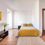 Rent a room in lisbon