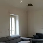 Appartement de 74 m² avec 3 chambre(s) en location à Souzy