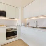 Rent 1 bedroom apartment of 60 m² in lisbon