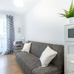 Rent 6 bedroom apartment of 8 m² in Poznan