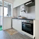 Appartement de 49 m² avec 3 chambre(s) en location à Marseille