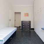 Affitto 3 camera appartamento di 90 m² in Genoa