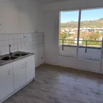 Appartement de 102 m² avec 5 chambre(s) en location à Saint-Marcellin