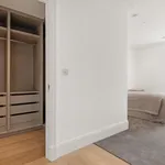 Rent 2 bedroom apartment in London