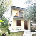 Affitto 4 camera casa di 172 m² in Lonato del Garda