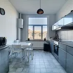  appartement avec 6 chambre(s) en location à Saint-Gilles