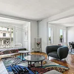 Appartement de 149 m² avec 5 chambre(s) en location à Paris