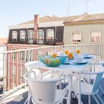 Rent 4 bedroom apartment of 75 m² in Lisboa